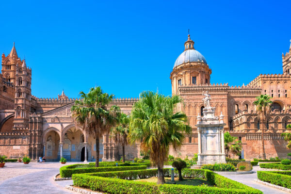 20210401173355-cattedrale-di-palermo-sicilia-gettyimages-691244576-1